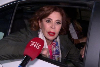 Ágatha Ruiz de la Prada estrena nueva faceta de colaboradora de televisión.