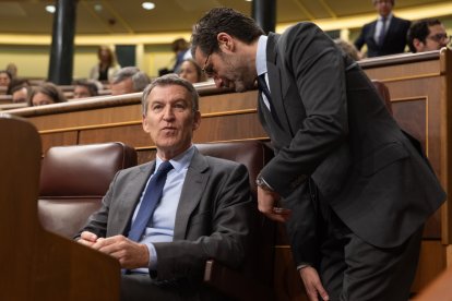 El presidente del PP, Alberto Núñez Feijóo y el vicesecretario de Cultura y portavoz del Partido Popular, Borja Sémper.