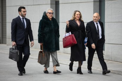 Carmen Pano y Leonor González Pano declaran como investigadas en el 'caso Hidrocarburos'.