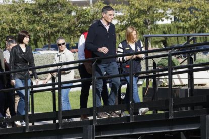 Pedro Sánchez en su visita al CECOPI tras la dana