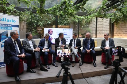 Juan Bravo en el evento ConversacionES sobre los retos de la automoción ante la electrificación.