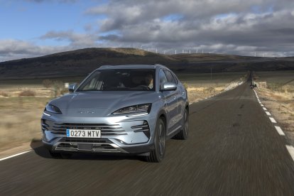 BYD acumula 5.355 ventas de vehículos enchufables y lidera el mercado de particulares en España.