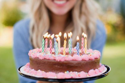 Imagen archivo tarta de cumpleaños
