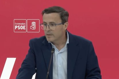 El secretario general del PSOE de Extremadura, Miguel Ángel Gallardo