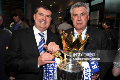 Ron Gourlay con Carlo Ancelotti durante su etapa en el Chelsea