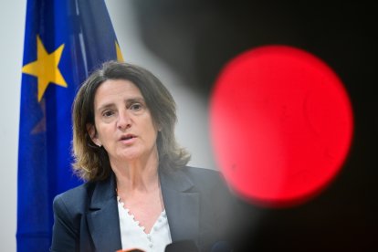 Teresa Ribera es la Comisaria Europea para la Competencia. 
Photo: Sebastian Christoph Gollnow/dpa
19/5/2025