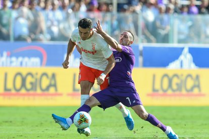 Ribery y Cristiano Ronaldo, en un partido en una foto de archivo.