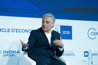 Archivo - El consejero delegado de Grupo Renault, Luca de Meo, interviene durante la 40 Reunió Cercle d'Economia, en el Palau de Congresos de Cataluña, a 5 de mayo de 2025, en Madrid (España). La edición de este año se celebra entre hoy y miércoles, 7 de.