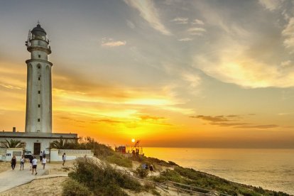 Faro de Trafalgar, Cádiz.

REMITIDA / HANDOUT por AYUNTAMIENTO DE BARBATE
Fotografía remitida a medios de comunicación exclusivamente para ilustrar la noticia a la que hace referencia la imagen, y citando la procedencia de la imagen en la firma
09/1/2020