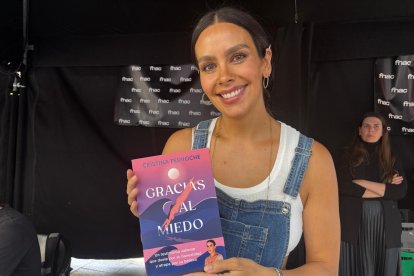 Cristina Pedroche en una firma de libros