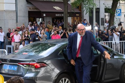 El exasesor del exministro José Luis Ábalos Koldo García a su llegada al Tribunal Supremo, a 23 de junio de 2025, en Madrid (España).