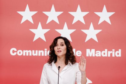 La presidenta de la Comunidad de Madrid, Isabel Díaz Ayuso, comparece en la Real Casa de Correos para denunciar la ruptura de la caja común.