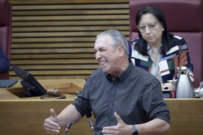 Joan Baldoví en las Cortes Valencianas