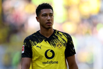 DORTMUND, GERMANY - AUGUST 10:  Jobe Bellingham of Dortmund is seen during the pre-season friendly match between Borussia Dortmund and Juventus FC at Signal Iduna Park on August 10, 2025 in Dortmund, Germany. (Photo by Lars Baron/Getty Images)