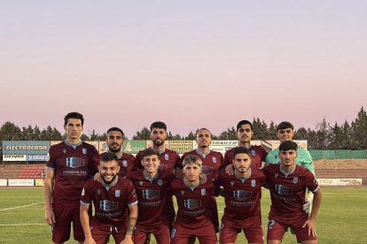 Plantilla del CD Badajoz en un amistoso