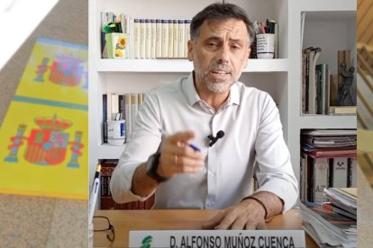 Alfonso Muñoz Cuenca explica desde su despacho cómo la revisión por agravamiento puede aumentar la pensión de incapacidad permanente.