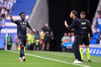 Xabi Alonso y Vinícius