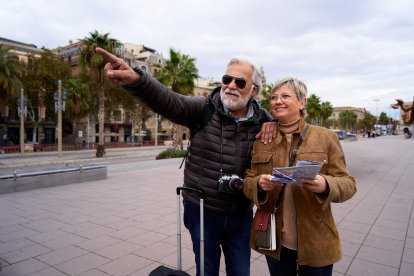 Jubilados haciendo turismo