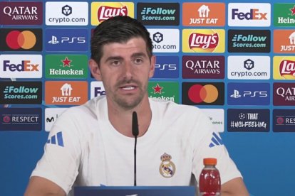 Courtois en rueda de prensa