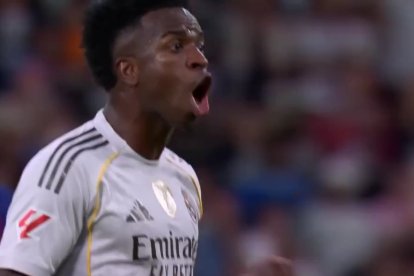 Vinicius Jr sorprendido con su cambio en El Clasico