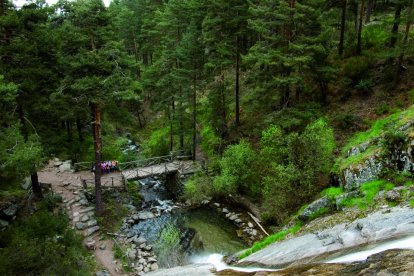 El chorro desde la subida a las Fuentes.
