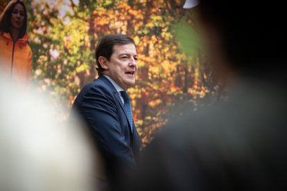 (Foto de ARCHIVO)
El presidente de la Junta de Castilla y León, Alfonso Fernández Mañueco, presenta la Campaña de Turismo de Castilla y León, en la Real Academia de Bellas Artes de San Fernando, a 28 de octubre de 2025, en Madrid (España). Bajo el lema “aquí, menos ruido y más nueces”, Mañueco presenta su proyecto para situar a Castilla y León entre las tres mejores comunidades de España.

Fernando Sánchez / Europa Press
28/10/2025