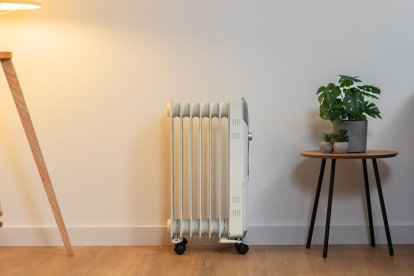 Radiador de aceite Cecotec ReadyWarm 7000 Space 360º