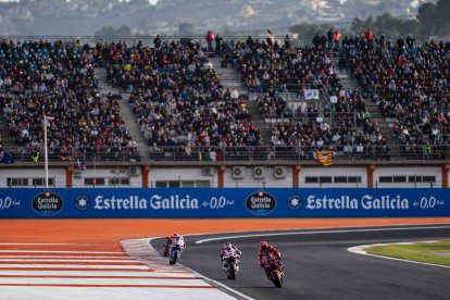 (Foto de ARCHIVO)
Última edición del GP de la Comunitat Valenciana de MotoGP en el Circuit Ricardo Tormo de Cheste

REMITIDA / HANDOUT por DASTMEDIA
Fotografía remitida a medios de comunicación exclusivamente para ilustrar la noticia a la que hace referencia la imagen, y citando la procedencia de la imagen en la firma
26/11/2023