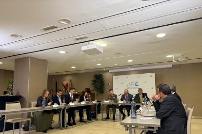 Desayuno Informativo AEC 'Defensa y tecnologías duales: la consultoría ante el reto de la seguridad’.
EUROPA PRESS
19/11/2025