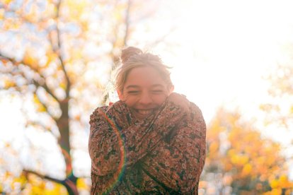 El clima suave del otoño en el sur de España permite disfrutar del aire libre con alegría y sin agobios.