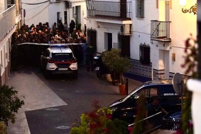 Calle en Torrox (Málaga) donde han fallecido cuatro personas de una familia tras un posible escape de gas

ALEX ZEA - EUROPA PRESS
25/11/2025