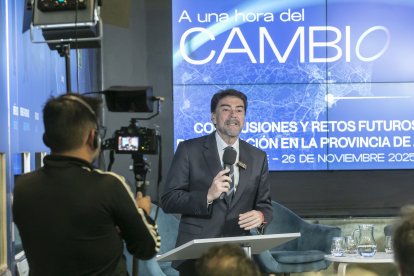 Luis Barcala en el acto de clausura.