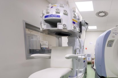 Escáner PET cerebral de alta resolución construido en España

REMITIDA / HANDOUT por GVA
Fotografía remitida a medios de comunicación exclusivamente para ilustrar la noticia a la que hace referencia la imagen, y citando la procedencia de la imagen en la firma
28/11/2025