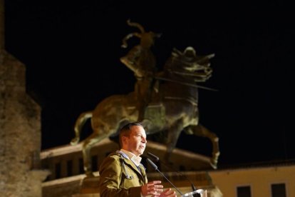El candidato de Vox a la Presidencia de la Junta de Extremadura, Óscar Fernández Calle, en el mitin de Trujillo
