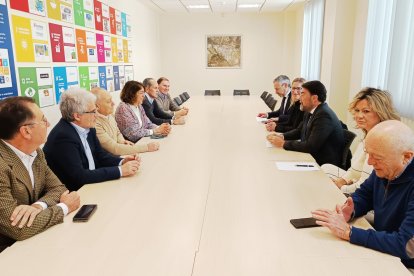 Luis Barcala con los presidentes de las Entidades de Gestión y Modernización de las Áreas Industriales.