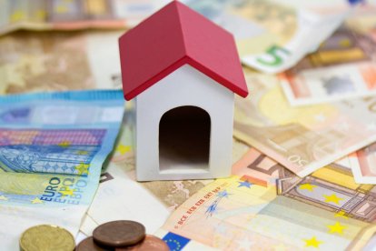 Reclamar los gastos de una hipoteca cancelada puede suponer un reembolso de cientos o miles de euros, incluso décadas después.