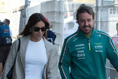 Melissa Jiménez y Fernando Alonso.