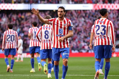 El Atlético de Madrid gana junto a su afición en su último partido en casa de este 2025