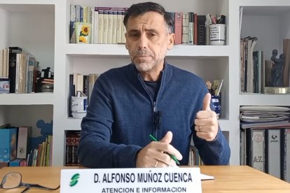 Alfonso Muñoz Cuenca, funcionario de la Seguridad Social, explica con datos por qué no conviene jubilarse exactamente dos años antes de la edad ordinaria