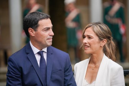 Laura Sáez con su marido Imanol Pradales.