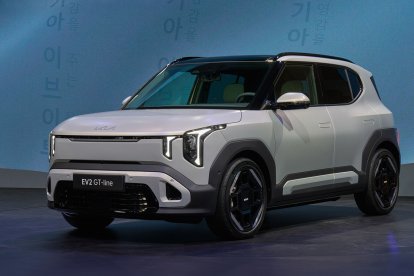 KIA EV2