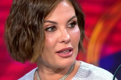 Jessica Bueno admite nueva relación pero niega que estuviera con alguien cuando le conoció.