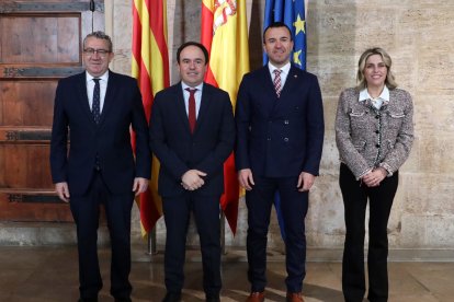 Pérez Llorca con los presidentes provinciales