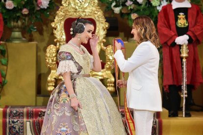 Exaltación de la Fallera Mayor de Valencia, Carmen Prades