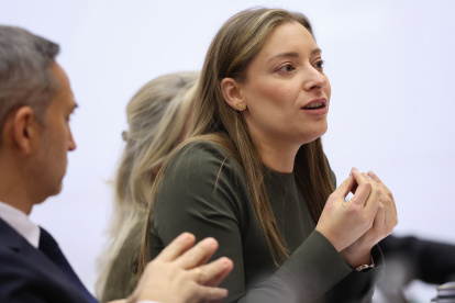 La portavoz del PP en el congreso, Ester Muñoz, durante la comparecencia del presidente del PP, Alberto Nuñez Feijóo, ante la Comisión de investigación de la Dana, en el Congreso de los Diputados, a 2 de febrero de 2026, en Madrid (España). Feijóo ha sido citado por la Mesa de la Comisión para dar explicaciones sobre la información que recibió de la catástrofe del expresidente de la Generalitat Carlos Mazón.

Alejandro Martínez Vélez / Europa Press
02/2/2026