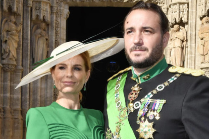Francisco de Borbón, primo segundo del Rey Emérito, junto a su hermana Olivia.