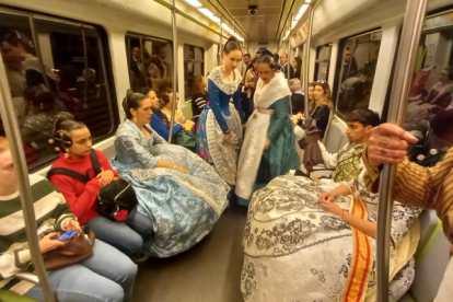 Imagen archivo de Metrovalencia en Fallas