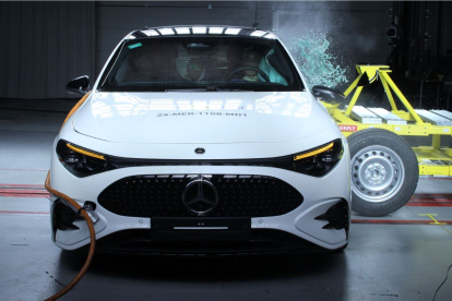 La estrella de Mercedes brilla con el nuevo CLA en las pruebas de Euro Ncap.