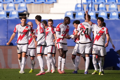 LEGANES, SPAIN - FEBRUARY 15: Fran Perez of Rayo Vallecano celebrates scoring his team's first goal during the LaLiga EA Sports match between Rayo Vallecano de Madrid and Atletico de Madrid at Estadio Municipal de Butarque on February 15, 2026 in Leganes, Spain. (Photo by Angel Martinez/Getty Images)