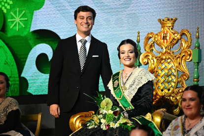 Clara Sanz junto a su hermano Alejandro en tras la Galanía